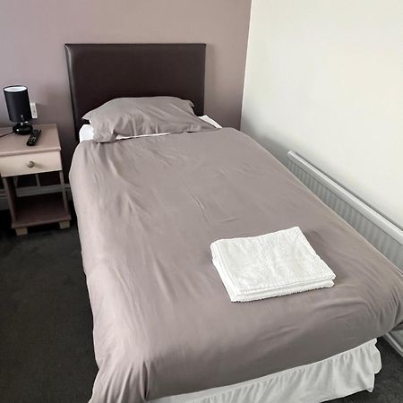 Hampton Hotel & Restaurant لاندريندود ويلز المظهر الخارجي الصورة