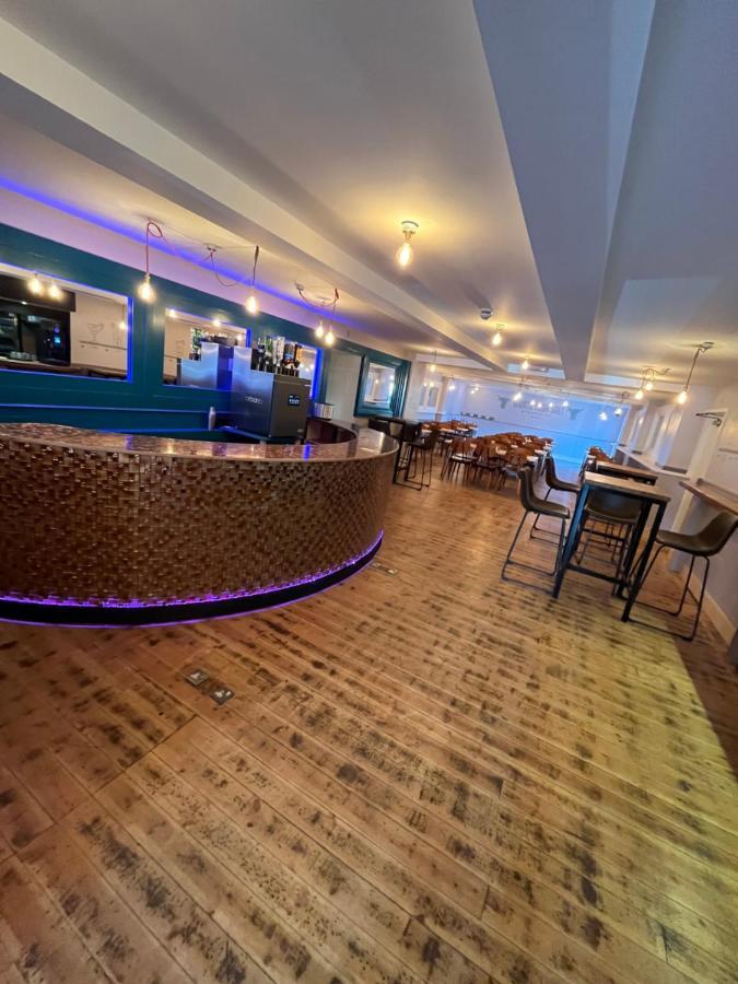 Hampton Hotel & Restaurant لاندريندود ويلز المظهر الخارجي الصورة