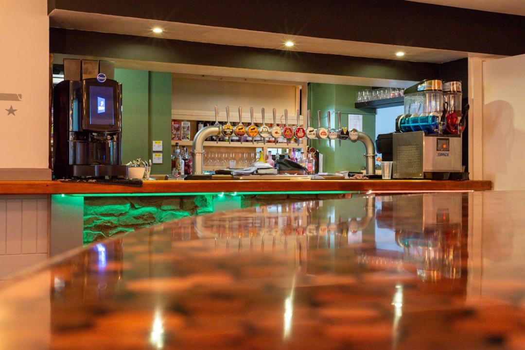 Hampton Hotel & Restaurant لاندريندود ويلز المظهر الخارجي الصورة